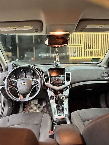 aftamabiler: Chevrolet Cruze: 1.4 l | 2015 il 256000 km Sedan — 5