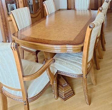 Stol stul desti tecili satilir.matrealı təmiz taxatdir cox keyfiyyətli