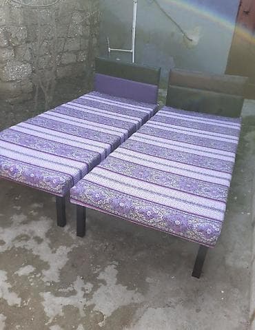 Kravat taza 
Hazırı var 
Çatdırılma münasib qiymata