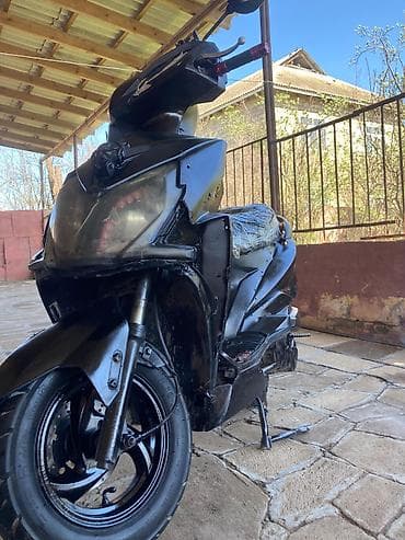 kub.az evler: Salam.Satilir model mon yarasa Kubu 125 di senet yoxdu bir problemi — 3