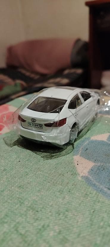 Oyuncaqlar: Wekilde Gorduyunuz Balaca Demir Hunday Elantra Ag Rengi Satiram.Tezedi — 6