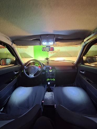 baki berde avtobus: Minik avtomobili, 6 Oturacaq — 6