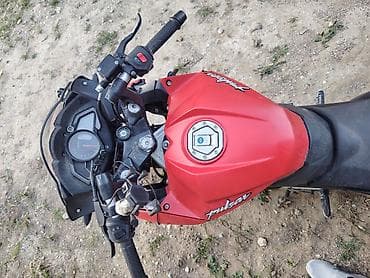 dinamalar: Bajaj 200 sm3 — 3