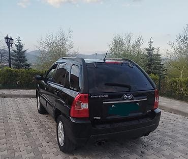 opel vektra a: Kia Sportage: 2.7 l | 2008 il Ofrouder/SUV — 2