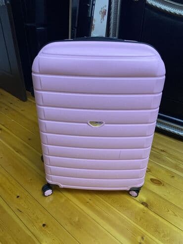 женские пластиковые чемоданы: Boyuk ölculu camadan.Ideal veziyyetdedir. - Rəng: Açıq çəhrayı - — 1