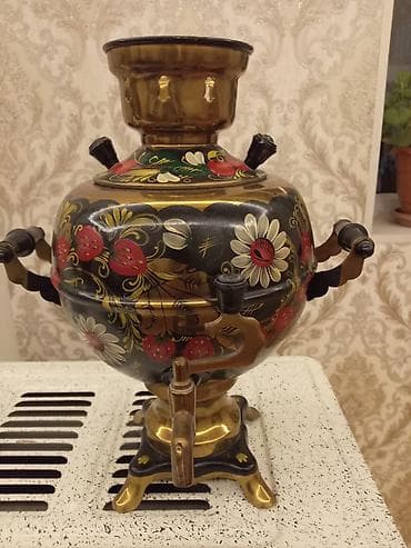 aydın rzayev samovar: Əl işi naxışlı samovar - Material: metal/kuporos qarışığı, parlaq — 1