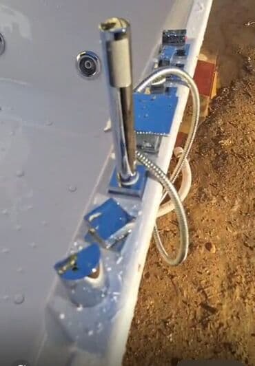 su mühərriki: Hidromasajlı künc vanna - Akril materialdan, dərin və geniş iç ölçü - — 2