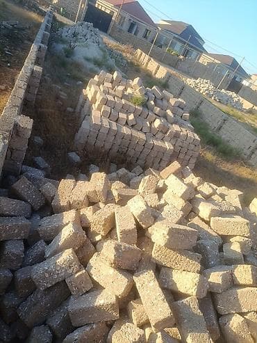 tamet dasi: Torpaq yerləşir binə savxozda zabora alınıb içində 4 min daş var — 1