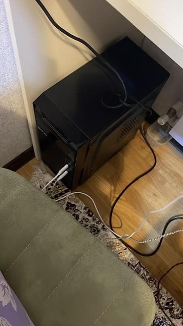 TV və video: TECILI SATILIR REAL ALICIYA CUZI ENDIRIM OLACAG SADECE MONITOR VE — 1