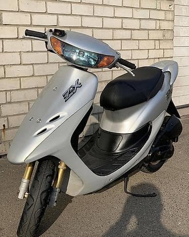 mercedes c220 diesel: Satılır: Honda Dio ZX skuter - Ban rəngi: Gümüşü, qara detallarla - — 1