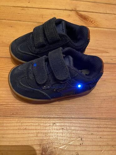 Next (4) 1 yasa bir defe geyinilib tezedir su kechirmir mohkem