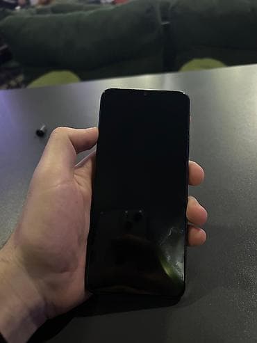 телефон fly 5: Smartfon – tam ekranlı, nazik çərçivəli dizayn - Tam ölçülü, düz ön — 4