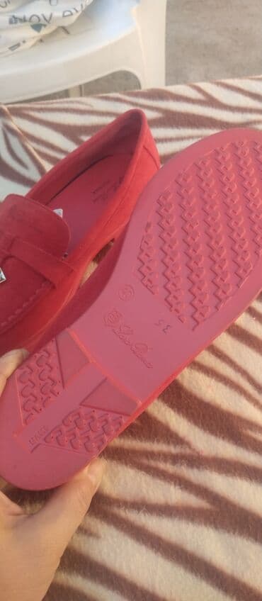 домашние женские тапочки из овчины: Ölçü: 39, rəng - Qırmızı, Yeni — 5