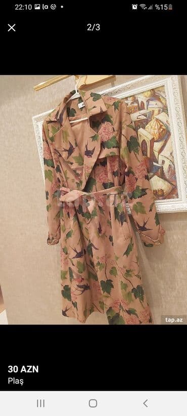 женский плащ новый: Tranchkot. 36 razmer, yarpaq desenli. az geyilib — 1