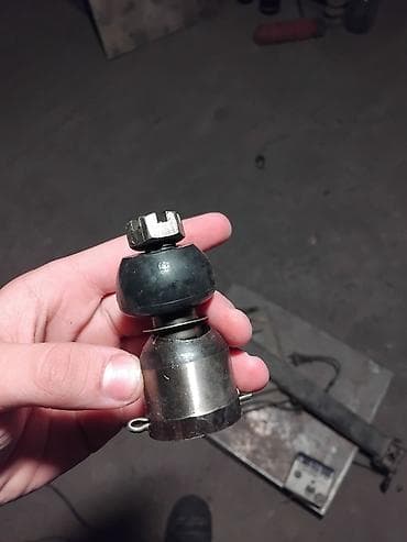 porsche rul: Məhsul: GAZ sükan trapeziyası üçün çəkmə ucu şarni ri (шарнир — 2