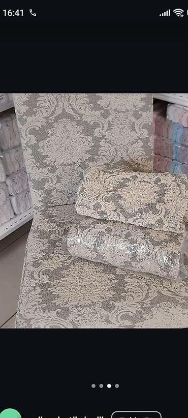 art tekstil: 6 ədəd stul üzü az işlənib cırığı söküyü yoxdu.Qiyməti 15mnt.Unvan — 1