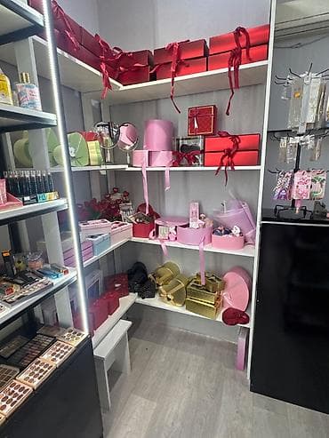 Salam unvan Hezi Aslnov metro cıxışı dukan 20 mine cox pul gedıb 15 — 8