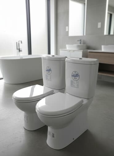 ikinci el unitazlar: İki ədəd kombinə edilmiş ayaqyolu (unitaz) dəsti. Xüsusiyyətlər: - — 1