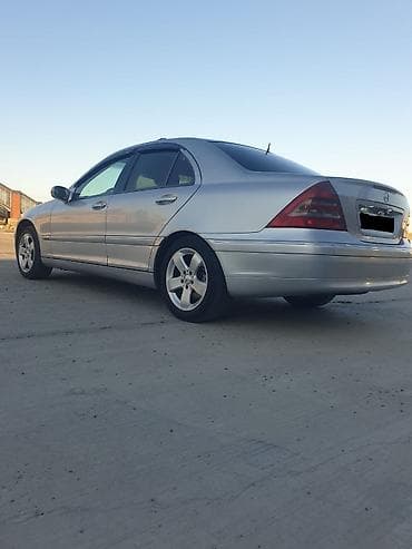 masin bazari az: Mercedes-Benz C-Class sedan - Korpus: sedan, gümüşü rəng - Kuzov — 10