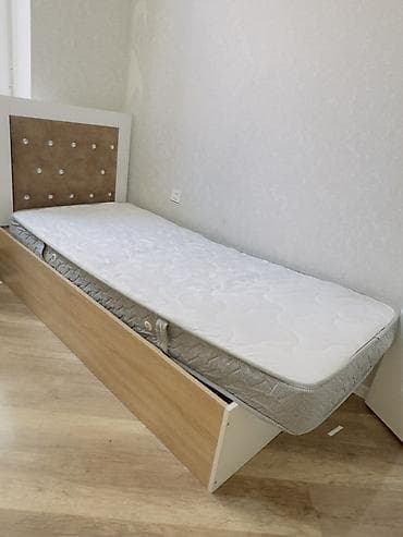 masa kafedrası: Matras satılırtək nəfərlik az işlənmiş. Ölçü 2metr/90sm Qiymət — 1
