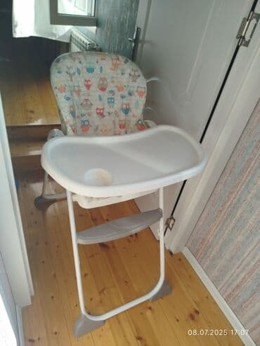 Uşaq yemək stulu - Yüngül və möhkəm metal karkas - Yumşaq, naxışlı