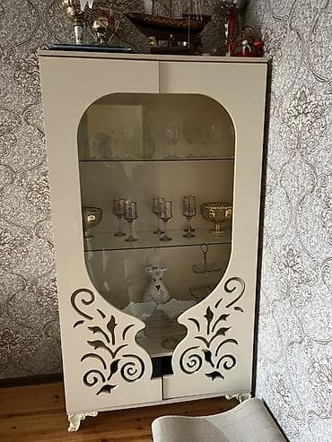 stol destleri: Qonaq otağı üçün mebel dəsti 3 lu real alıcıya qeşey ednirdim olacaq — 2