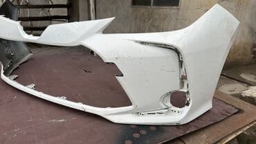 Buşer Tayota Karolla qabaq