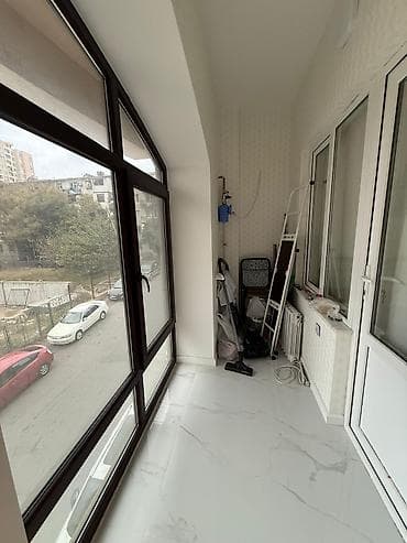 mingecevirde evlerin satisi: Yasamal, 2 otaqlı, Yeni tikili, m. Elmlər Akademiyası, 65 kv. m — 7