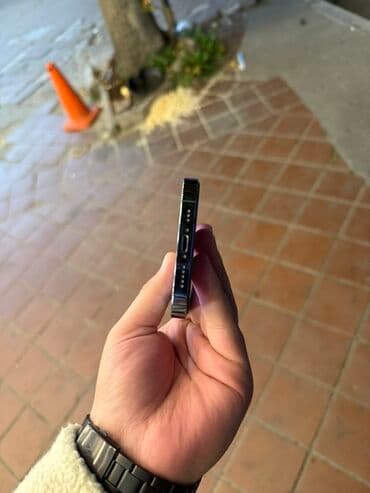 iphone 11 pro ekranı: IPhone 13 Pro, 128 GB, Sierra Blue, Face ID — 3