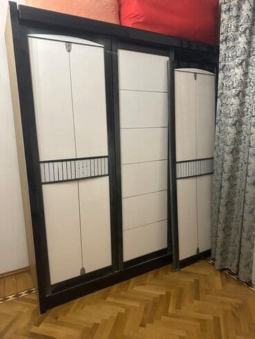 yataq trafosu: İkinəfərlik çarpayı, Dolab — 5