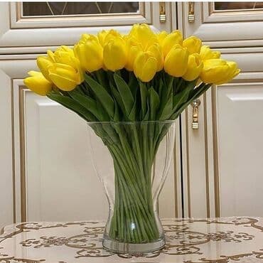 Tülpan gül Size sarı laleler aldıq çiçek bazarındanTebiiden