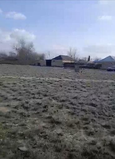 qubada torpaq satilir: Tikinti — 1