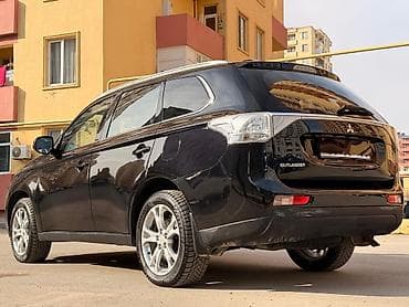 masin cuxol: Mitsubishi Outlander: 2.4 l | 2015 il 178000 km Krossover — 9