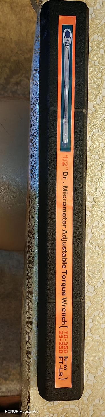 alman servisi: Məhsul: 1/2" Dr. Mikrometr tənzimlənən moment açarı Xüsusiyyətlər: - — 2