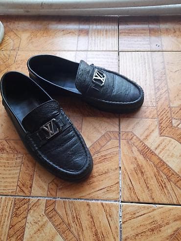 qara kedlər: 35 razmer oğlumundu ayağna olmur təzədi — 1