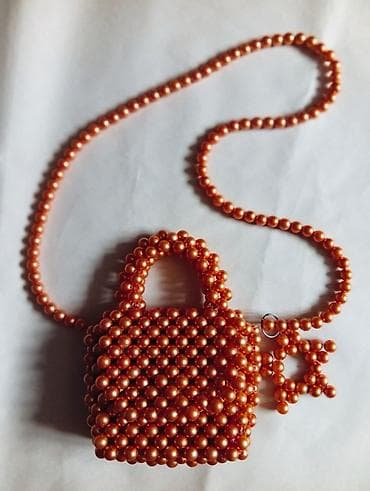 qara canta: Əl çantası — 2