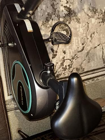 Ferro stasionar velosiped – ev üçün kardio trenajor FERRO maqnit