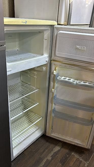 iphone 13 pr: İki qapılı soyuducu - Rəng: metalik boz - Üst qapı – dondurucu bölmə — 2