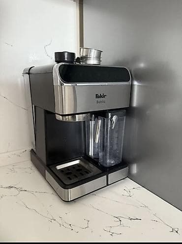 avto maqnitola: Qəhvə maşını Fakir, Avtomat, Kapuçinator ilə — 1