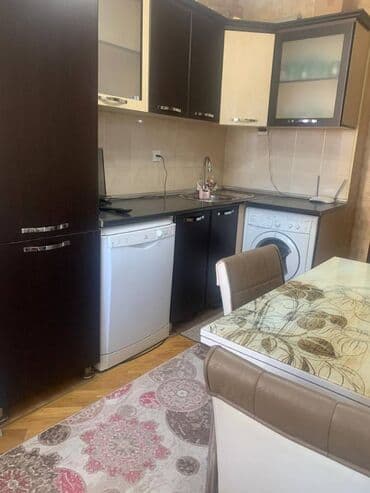 mirvari park ev satılır: Bakı, 3 otaqlı, Köhnə tikili, 50 kv. m — 15