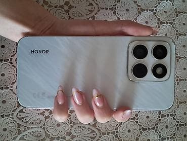 Honor 8C, 128 GB, rəng - Ağ, Face ID