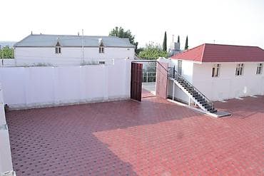 Geniş həyətli çoxfunksiyalı obyekt - İki mərtəbəli əsas korpus və — 3