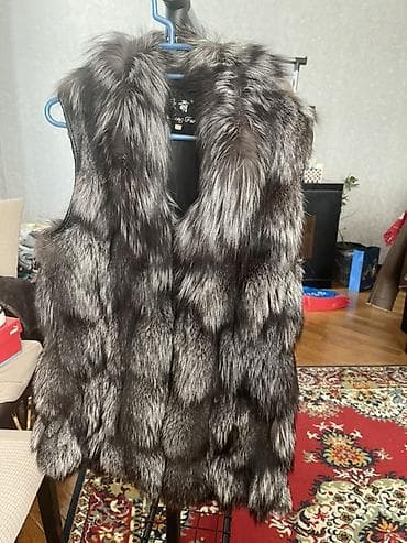 Jiletlər: Qadın üçün xəz jilet - Model: Qısa klassik V-kəsimli jilet - Rəng — 1