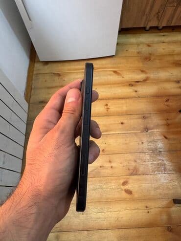 iphone 16 e satış: IPhone 16, 128 GB, Qara — 4