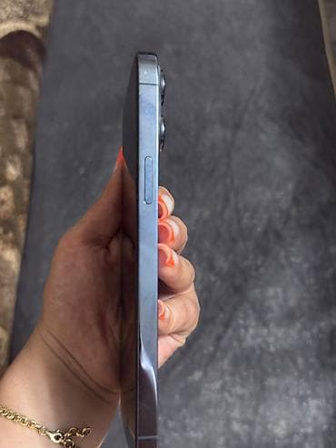 iphone 15 pro max korpus: IPhone 13 Pro, Sierra Blue, Face ID — 5