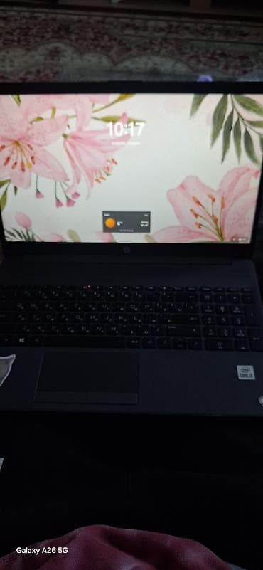 Salam notebook satılı əla veziyettedir m2 yaddaş ofis ve bezi oyun