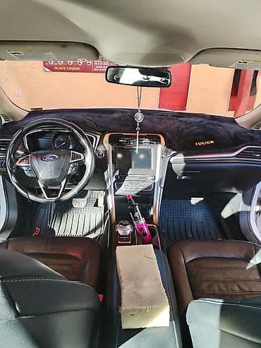 sorento oturacagi: Ford Fusion Hybrid sedan - Rəng: Ağ - Kuzov: Sedan, 4 qapı - Güc — 5