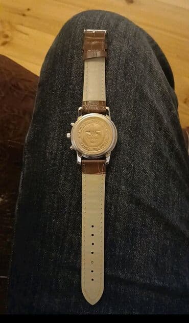 Qadın ayaqqabıları: Kişi qol saatı – Womage markalı, klassik üslubda. Xüsusiyyətlər: - — 2