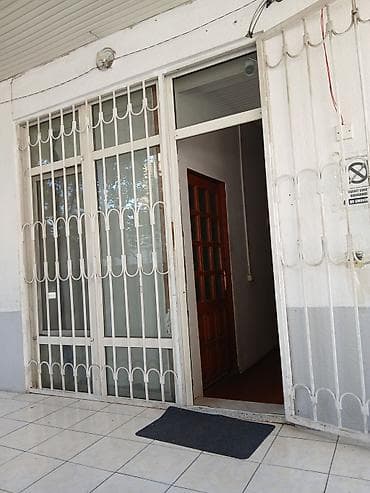 kiray: - 2 ayrı yataq otağı: hər otaqda tək nəfərlik dəmir çarpayılar — 9