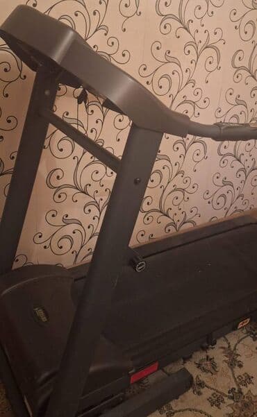 Музыкальные инструменты: Aux rejimi var Remeni yeni deyiwilib.Deyiwilenden sonra istifade — 2